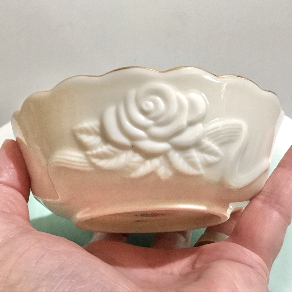 Lenox Rose Blossom 24K gold rim ivory porcelain dish